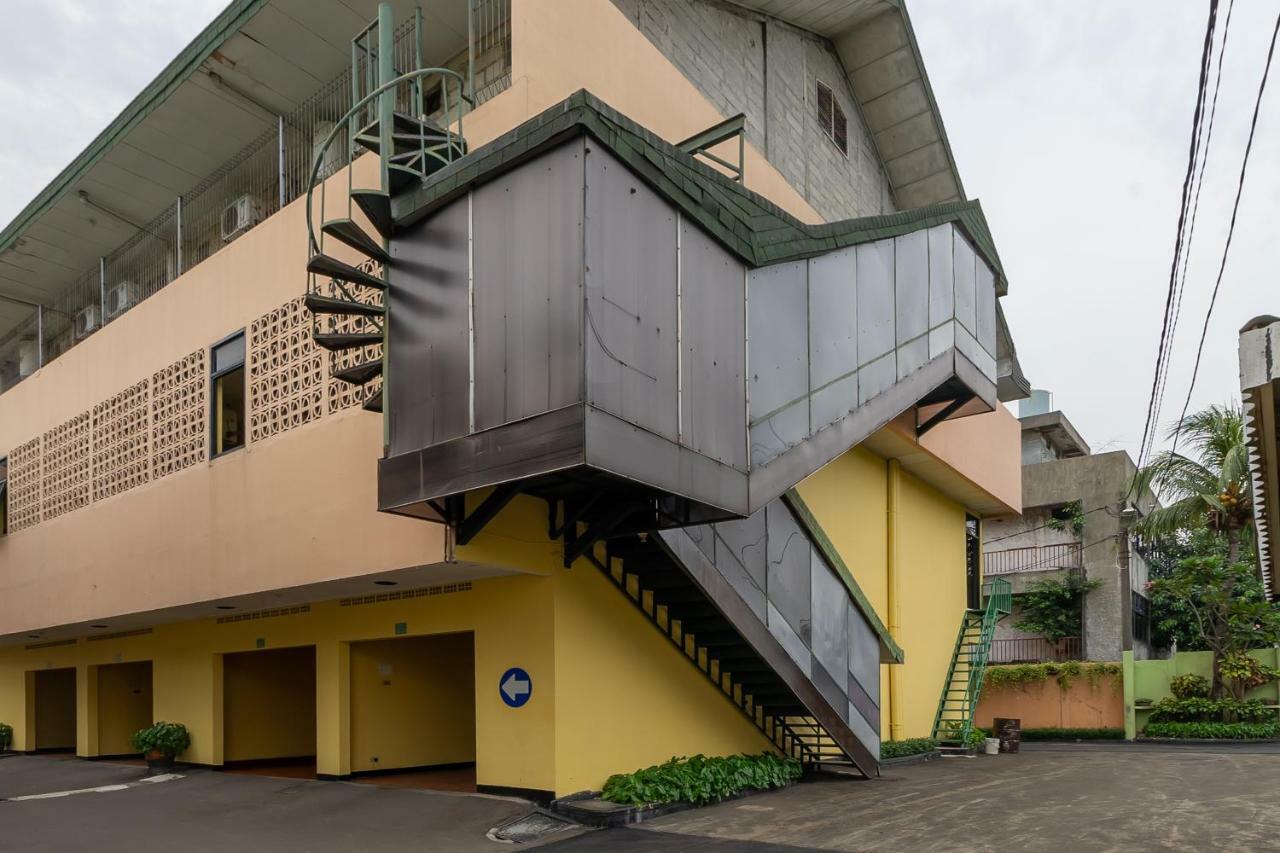 Reddoorz Plus Near Ancol Jakarta Exteriör bild